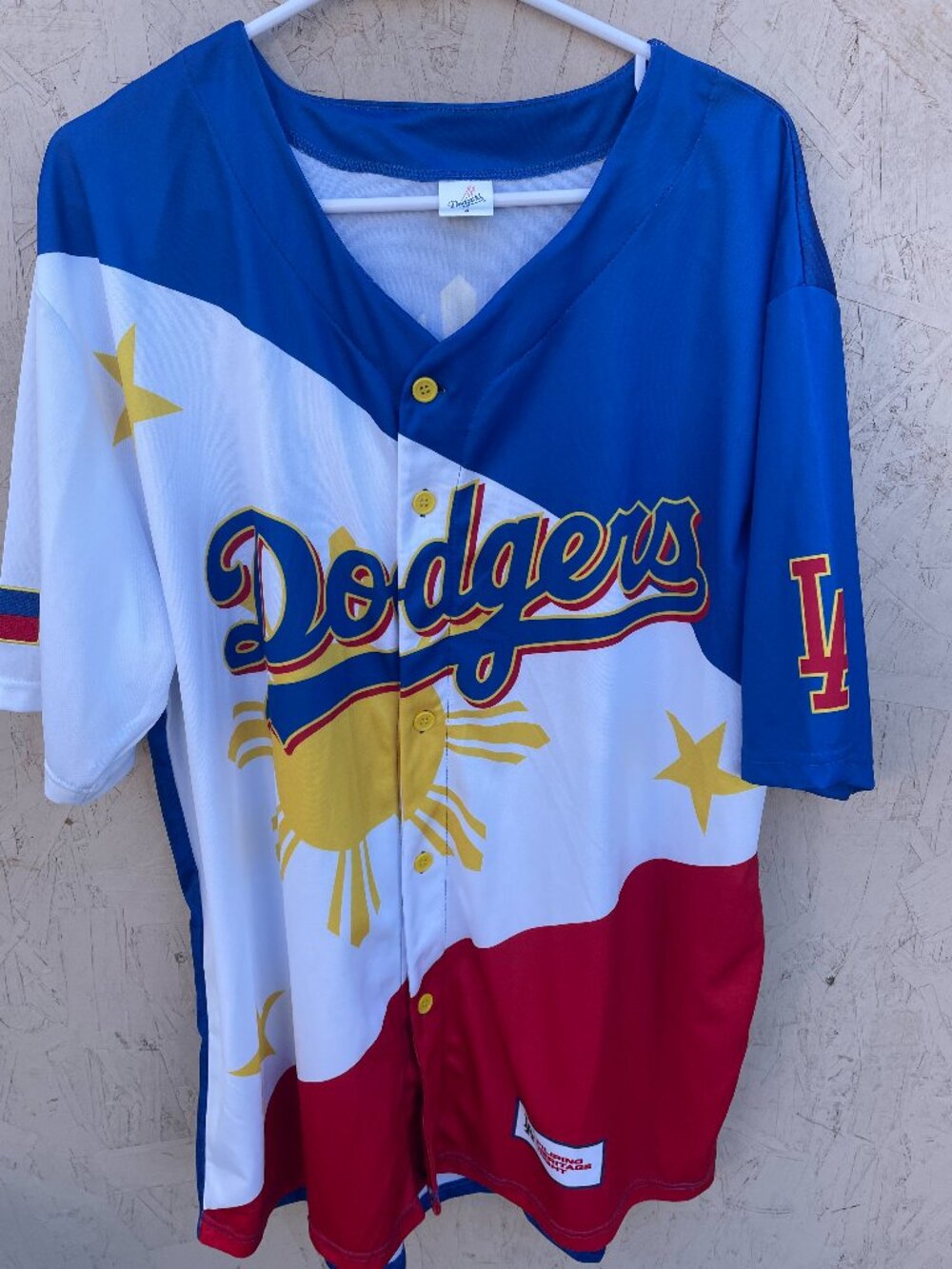 LA Dodgers Filipino Heritage Night Sun Jersey XL SGA NEW In package